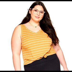 💋Bundle 4 items for $20. Add items💋 to a bundle